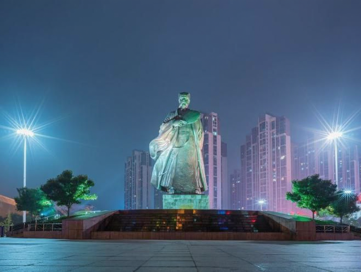 诸葛亮广场