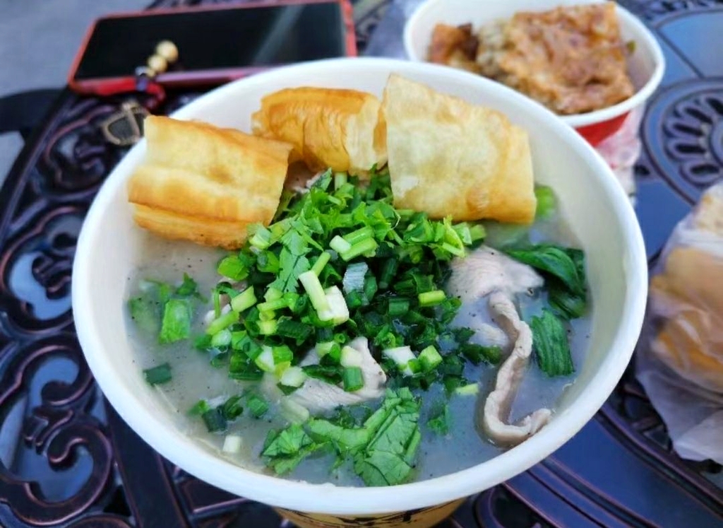 何佬头传统糊汤粉(光谷软件园E区店)