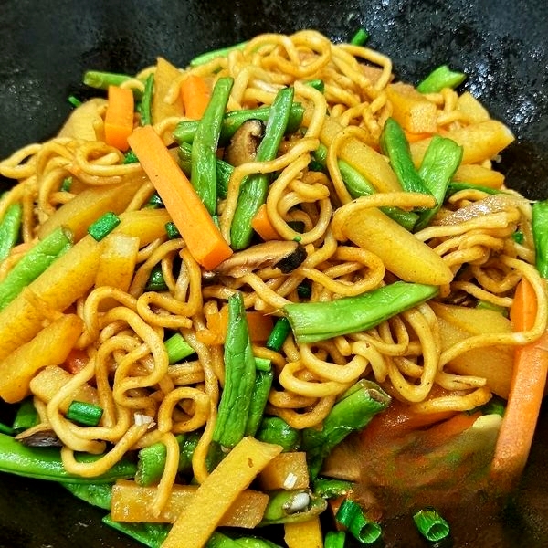 嘉和铁锅焖面(昌安家园南区店)