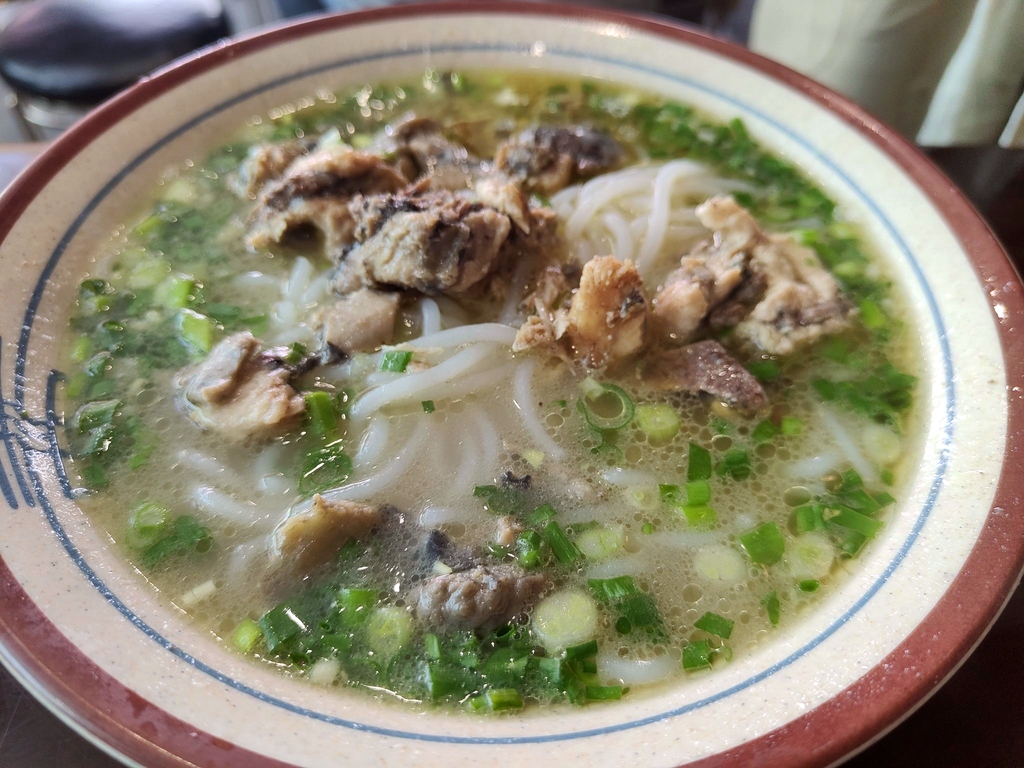 沈记土鸡米线(七星街店)