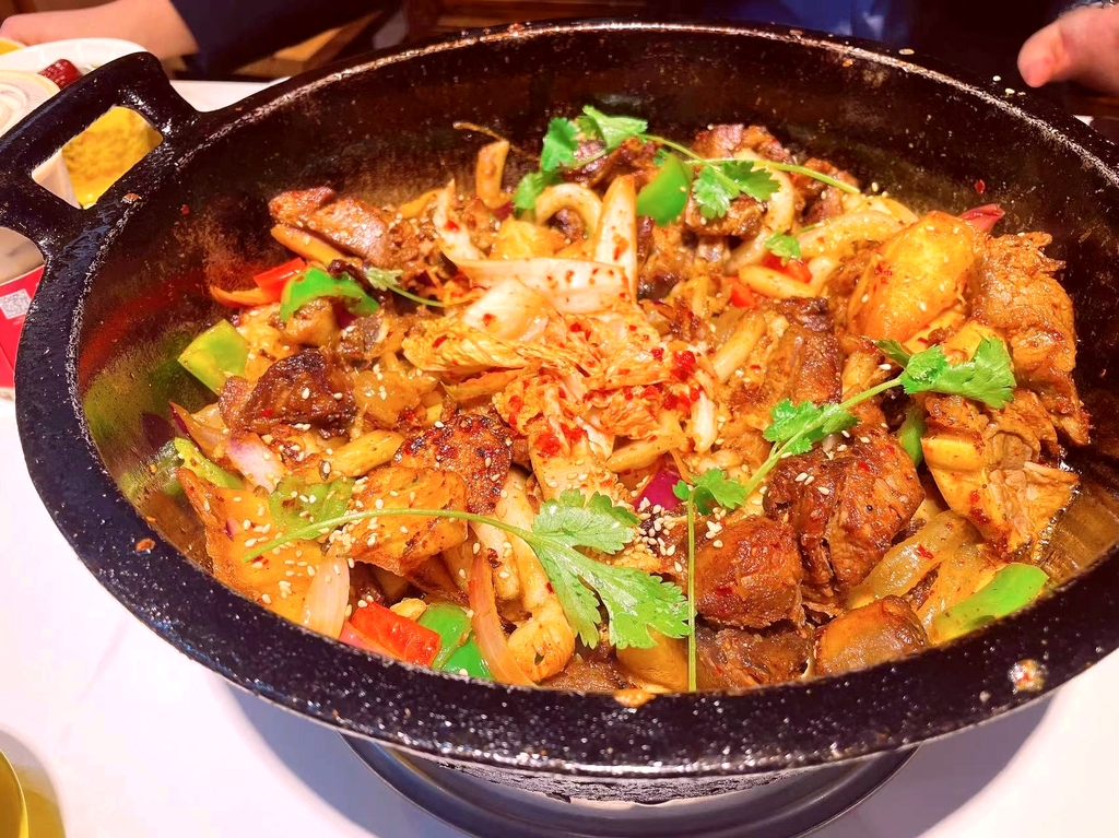 清真·德枭炕肉店.青海菜