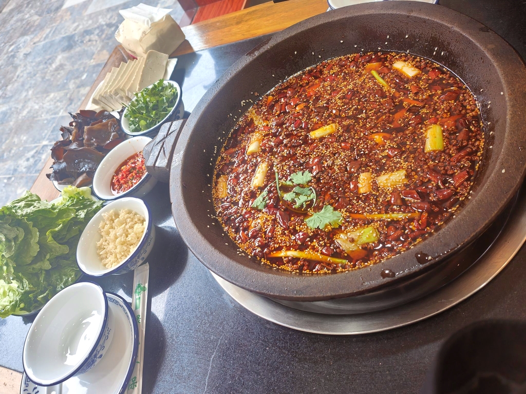 忆西江石锅鱼坊