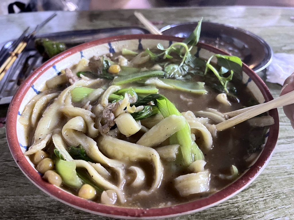 胡蝶手撕面