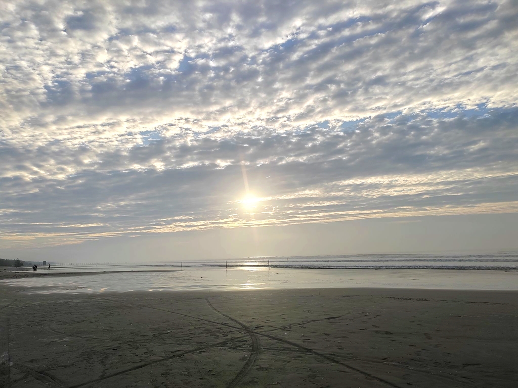 大湖沙滩