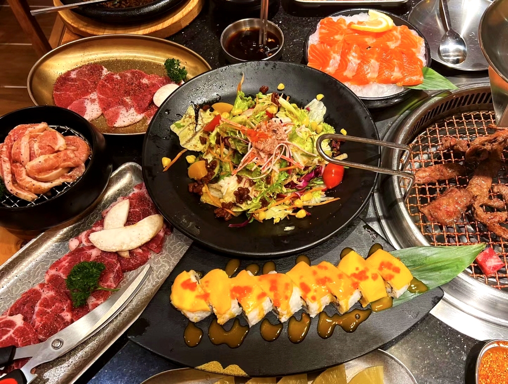 韩烧牛中牛黑牛の牧场烤肉料理旗舰店