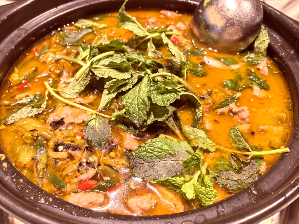 霸道烧椒牛肉火锅(总店)