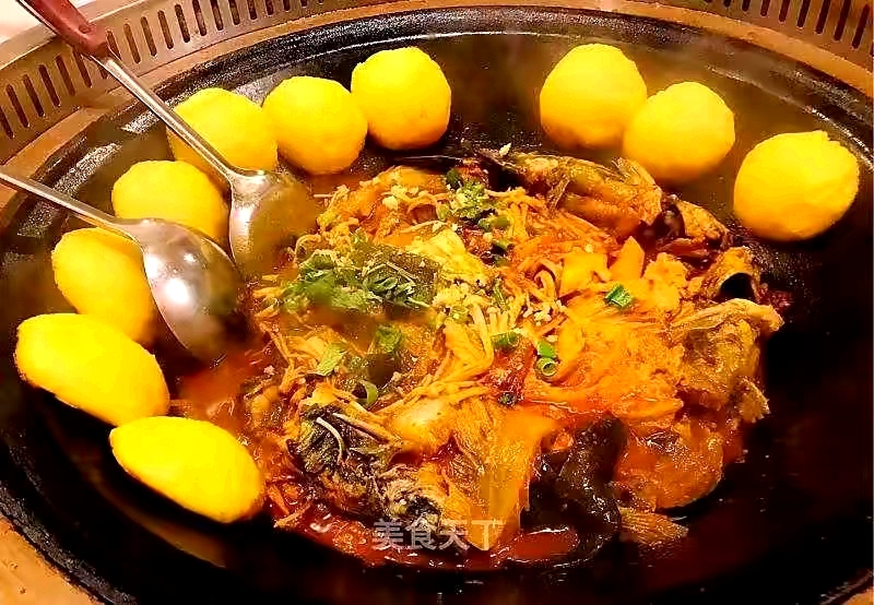 老赵家锅中锅铁锅炖菜馆