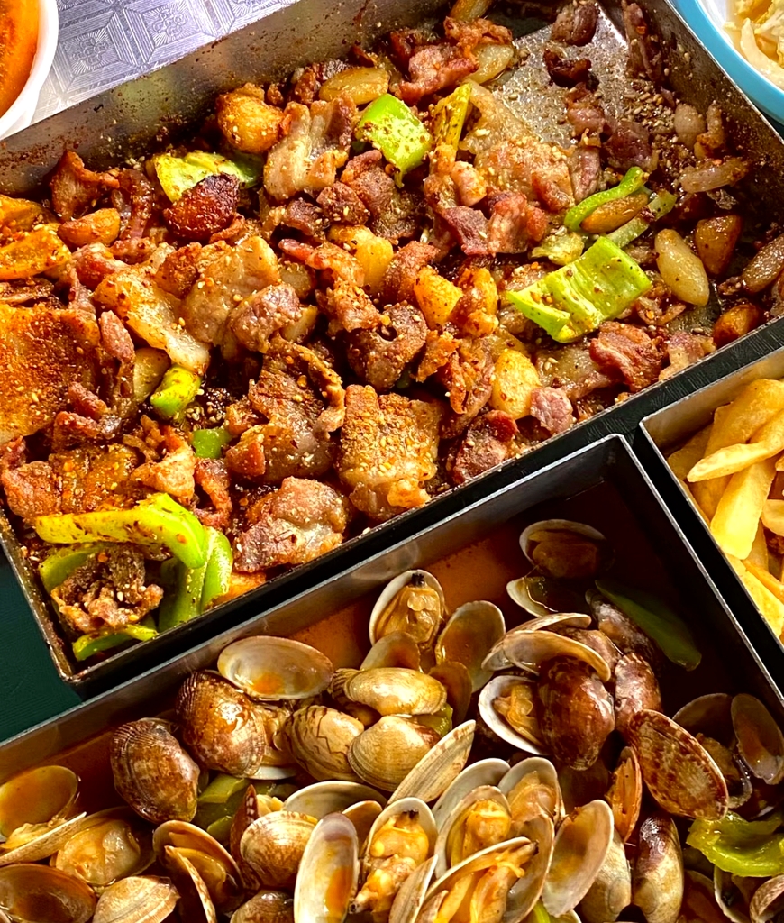 老三李村河底戳子肉(总店)