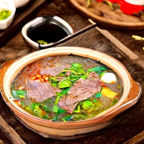 四处巷吴老头牛肉砂锅