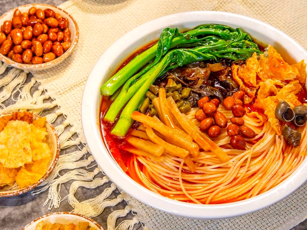 小柒螺蛳粉(天山总店)