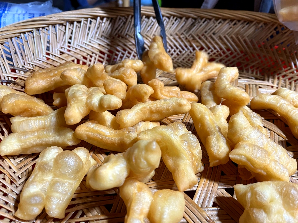 寨二老式油条豆浆