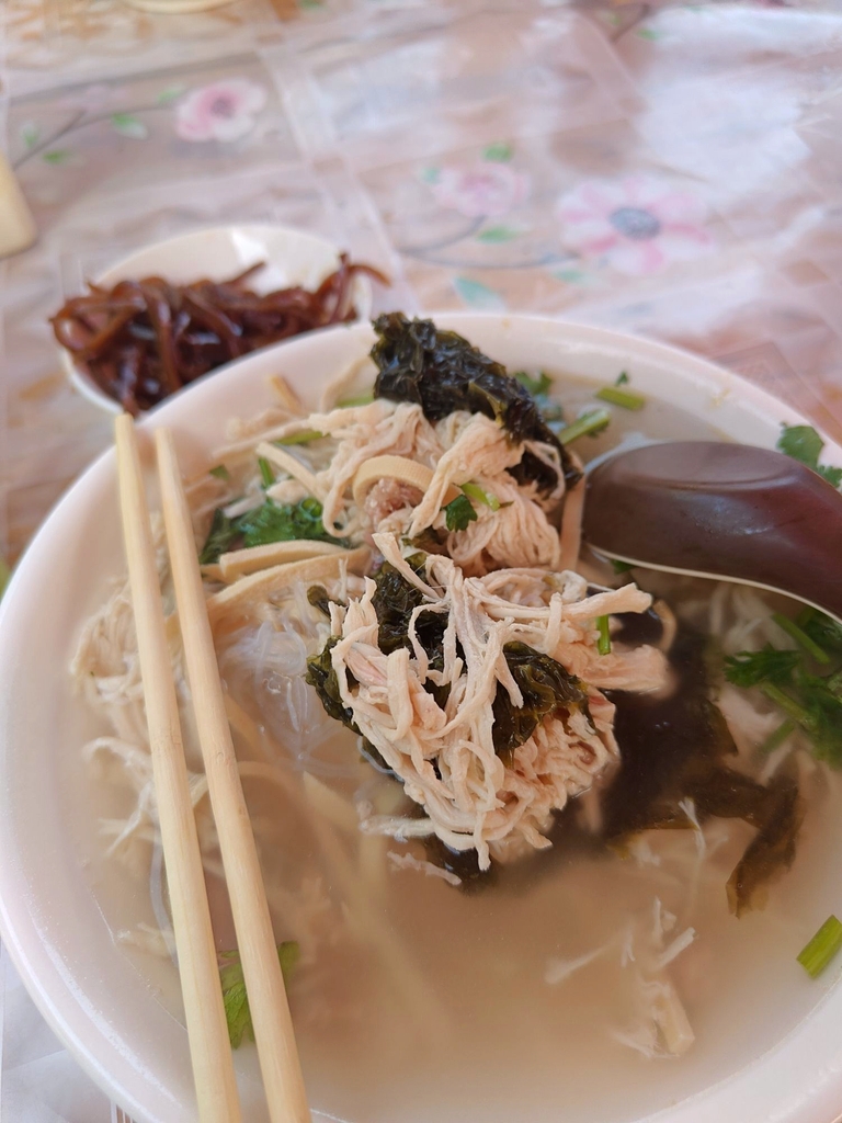 油饼鸡丝汤