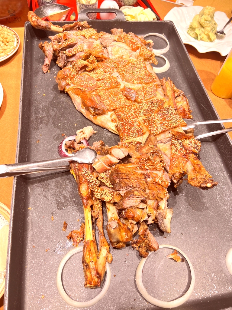 九十九顶毡房