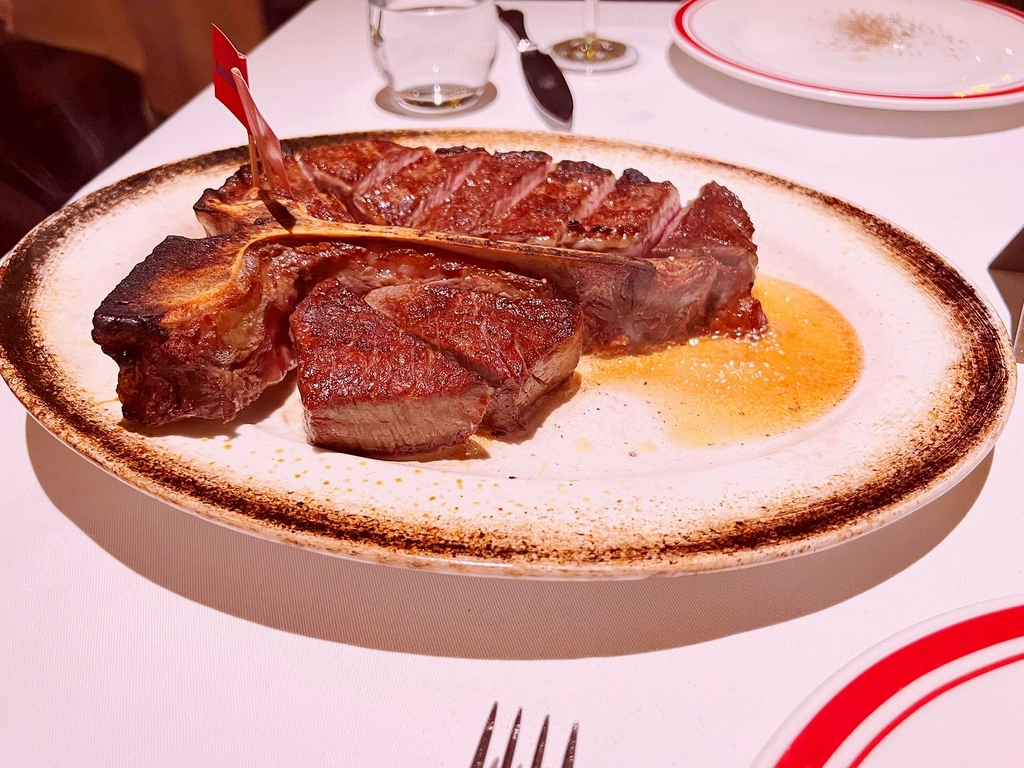 Sizzzling Steakhouse希斯林牛排馆