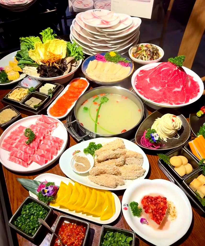 丽江龙继斑鱼庄(昆明街店)