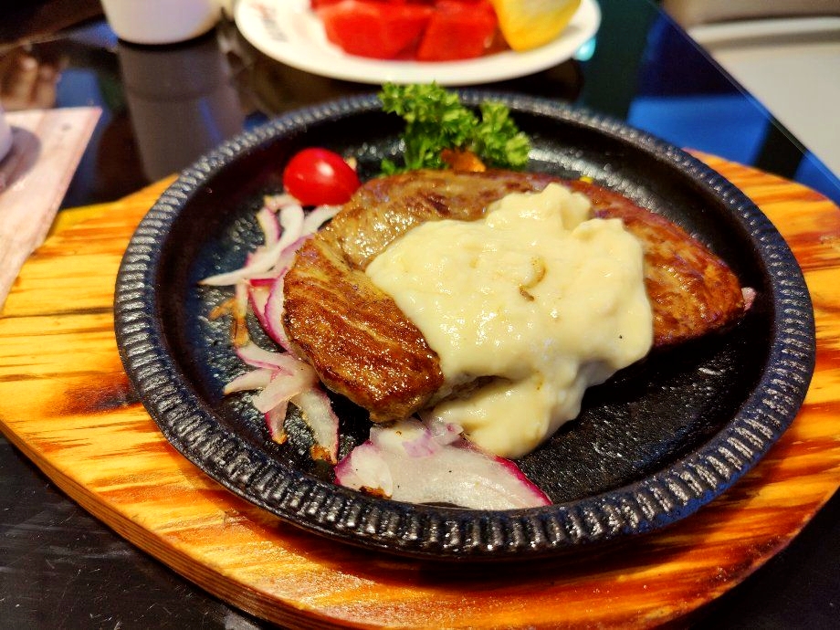 爱上牛排自助餐厅(天来客写字楼店)