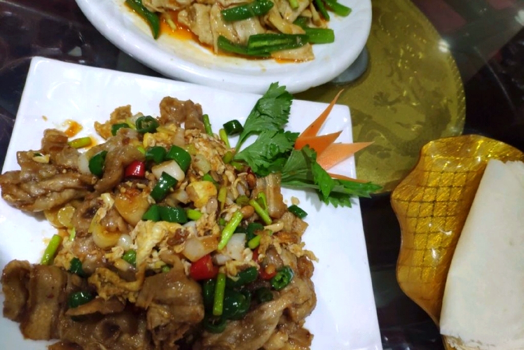 小花盆(滦河路店)