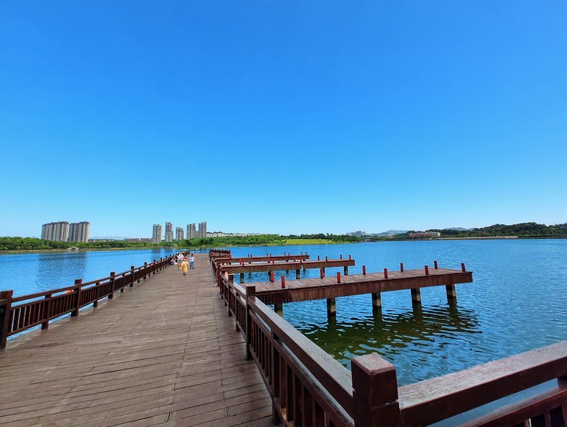 萍水湖湿地公园