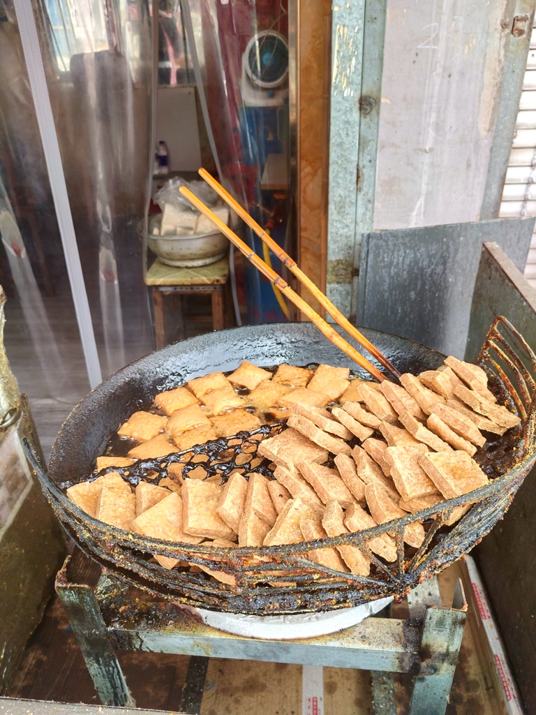 小东门桥油炸臭干子