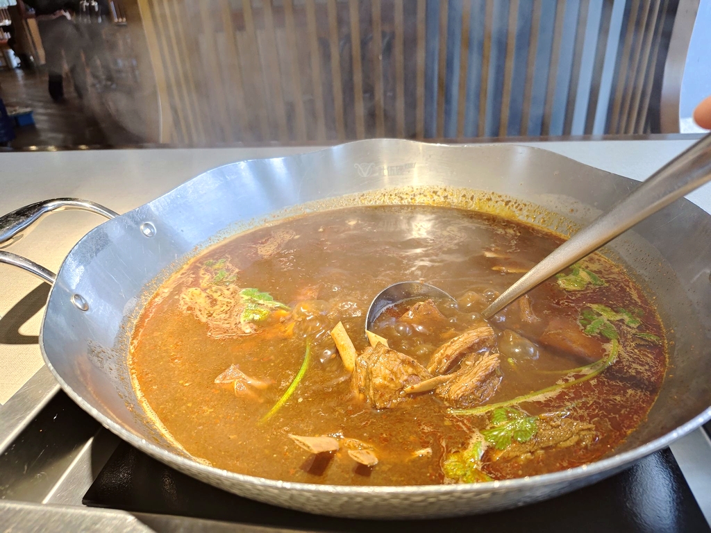 壹玖捌柒红焖羊肉(荣校路店)