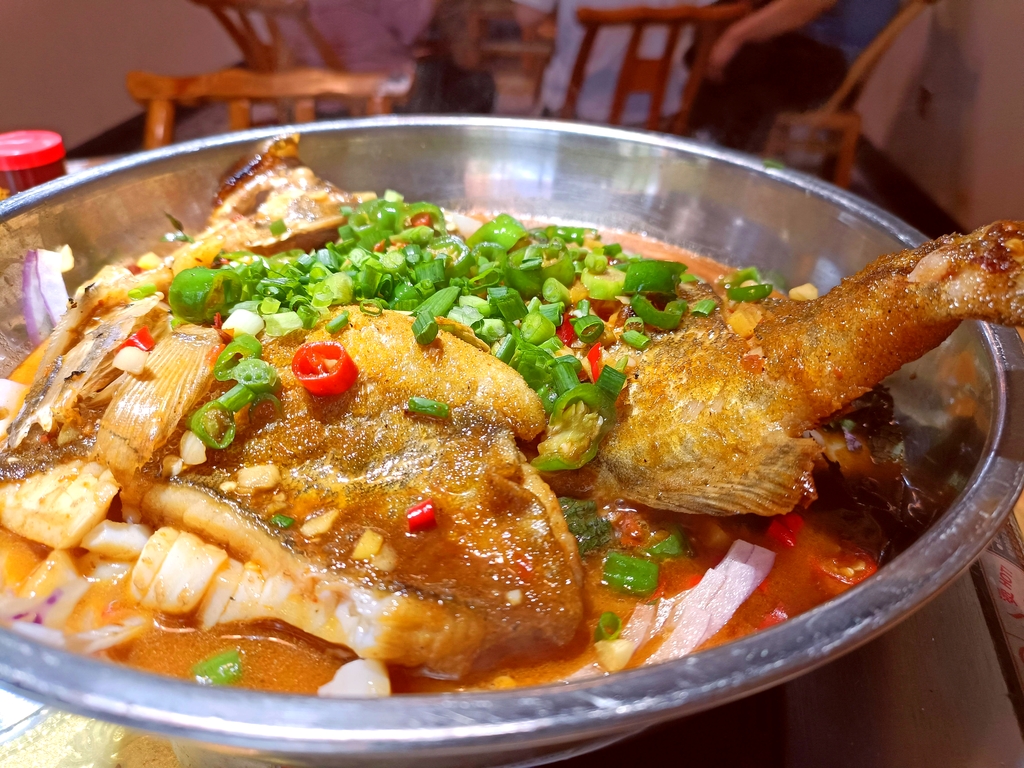 秋哥土菜(黎托安置小区北区店)