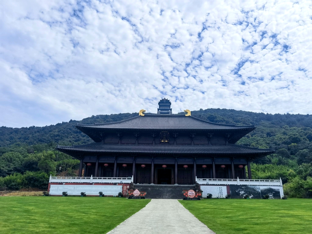 仁皇山景区
