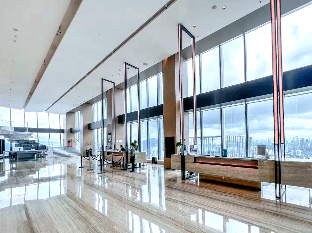 深圳湾万丽酒店
