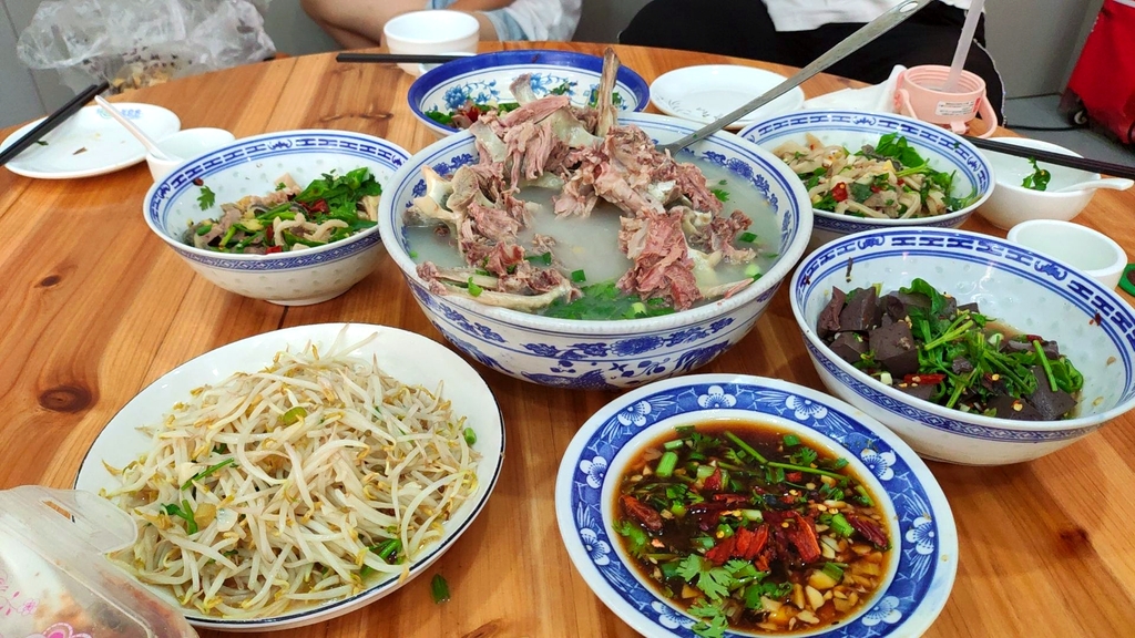 冯毛肚羊肉汤