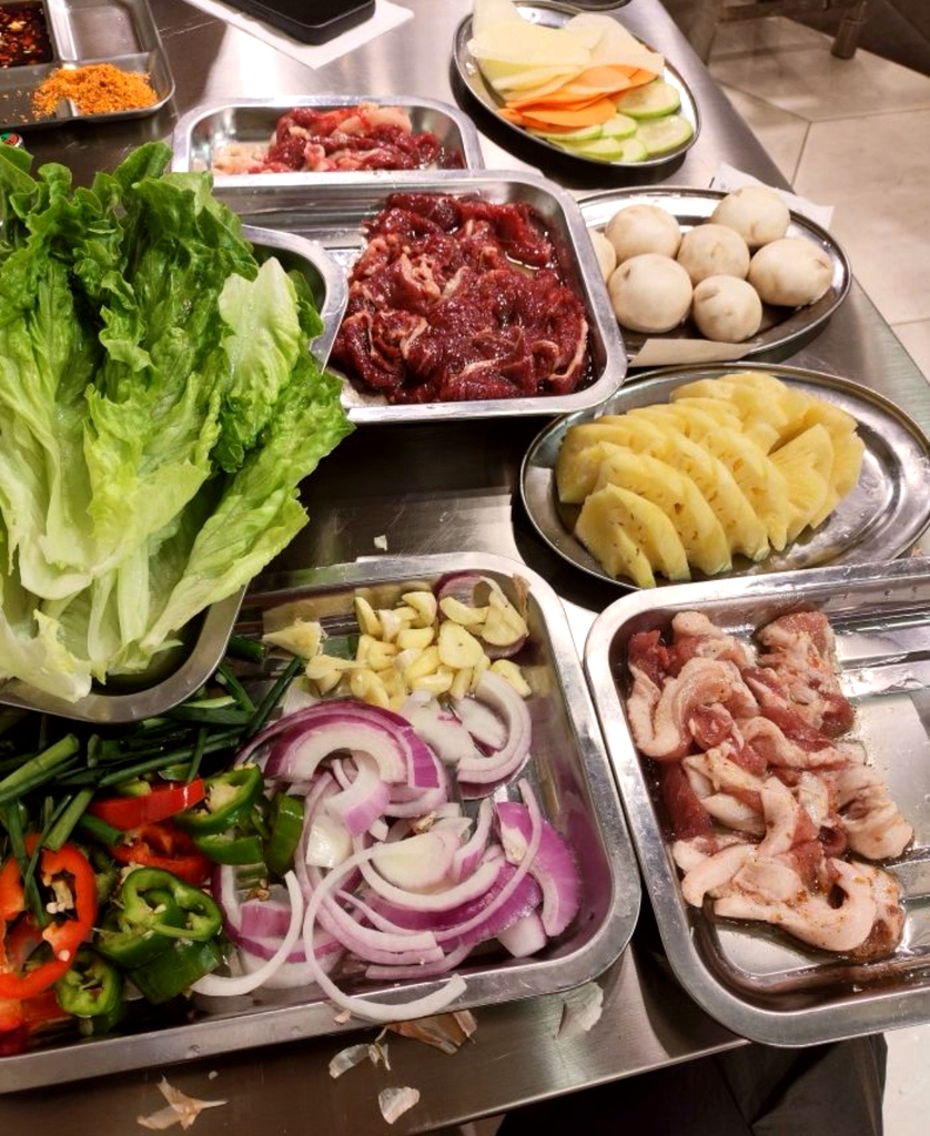 河源谢记大树烤肉(巴蜀国际店)