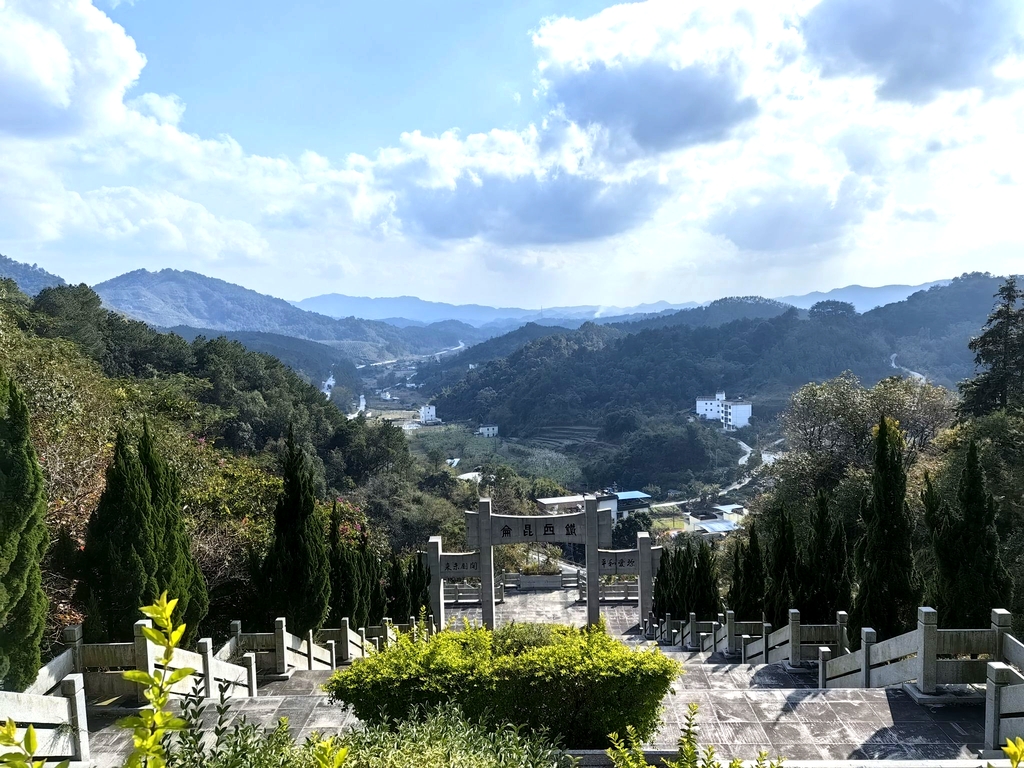 昆仑关旅游风景区