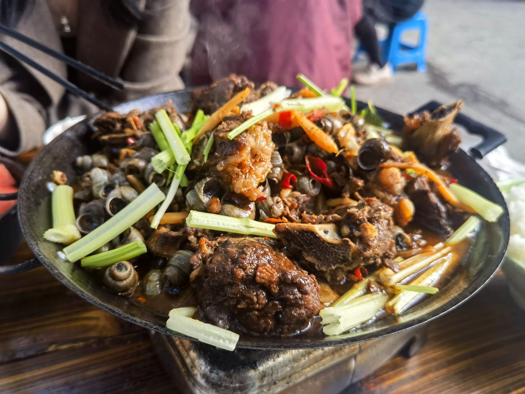 亲和风味馆(铁西店)