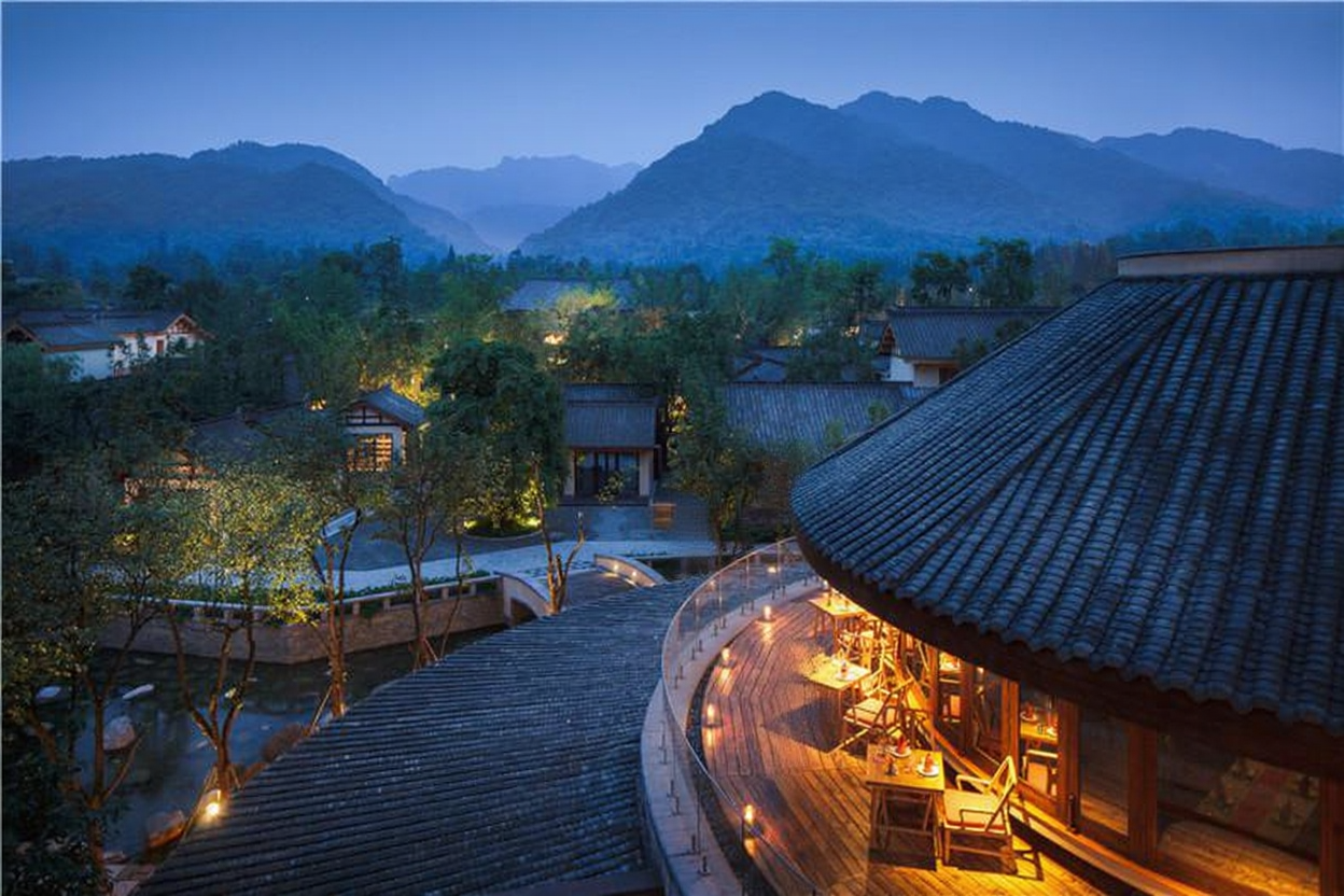 青城山六善酒店