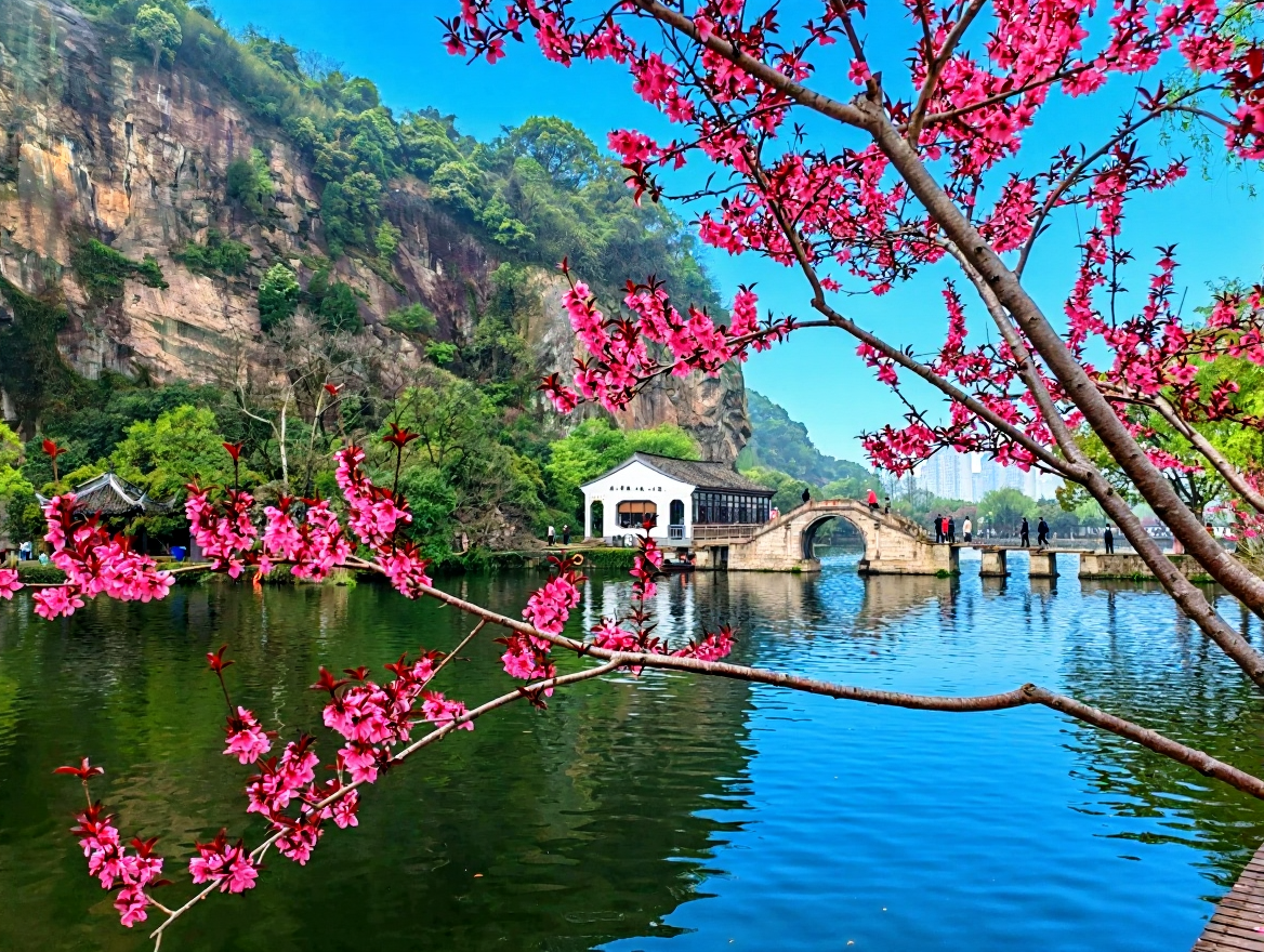 绍兴东湖风景区