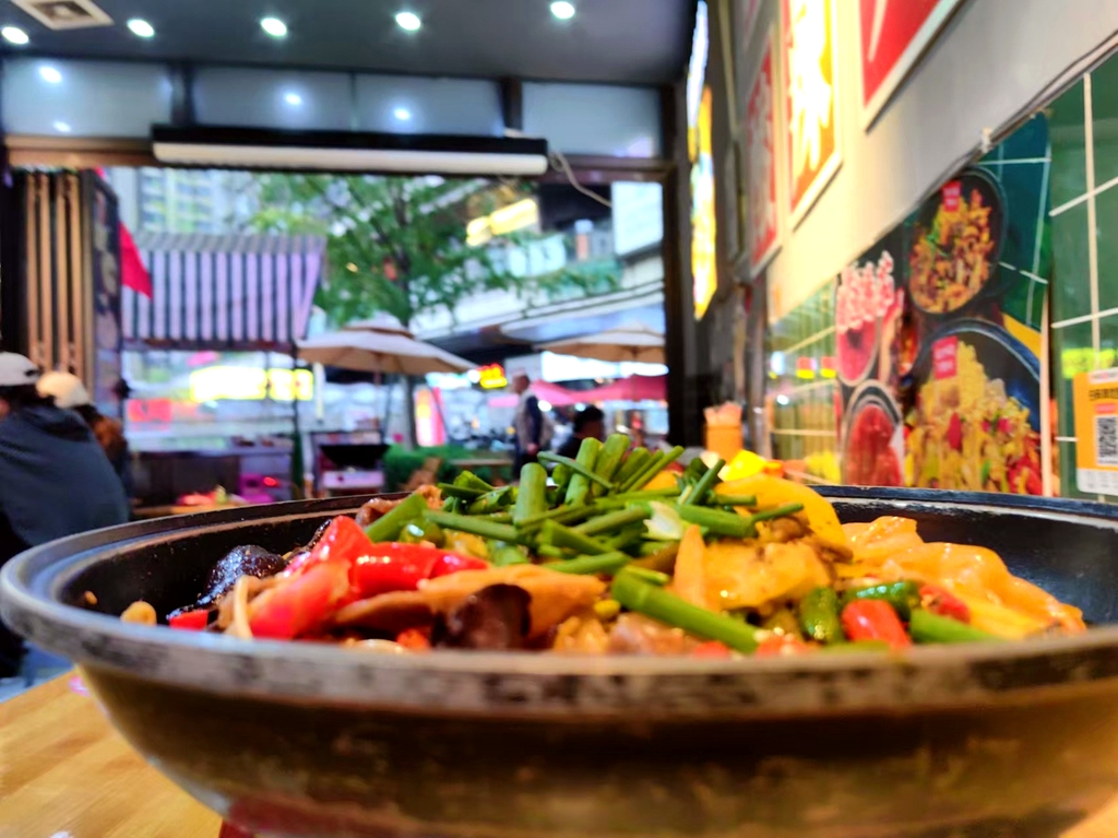 滚灶爆炒小馆(东郊记忆店)