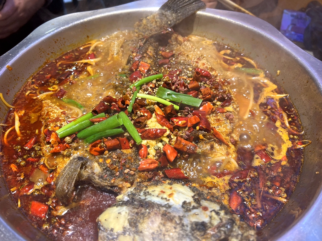 天天碳锅烧烤鱼(铜煤裕丰园店)