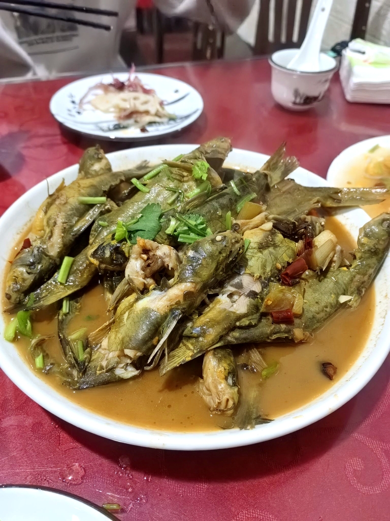 洛房鱼馆