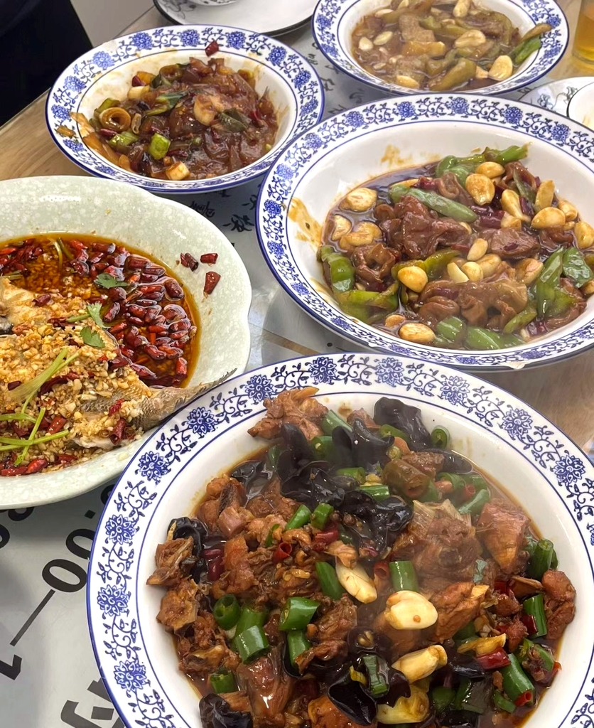 小沈排档(贡园小区店)