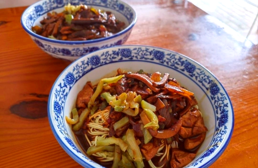 跷脚面馆
