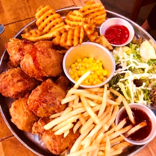 汤姆·π餐厅