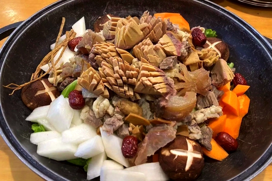 生态全牛宴总店(清真)