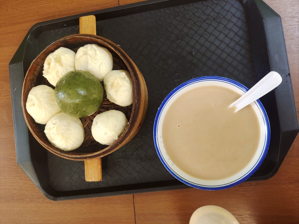 包呈湘沅陵包子铺