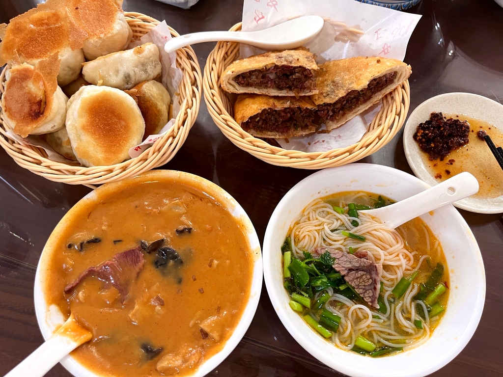 方中山胡辣汤(太康路店)
