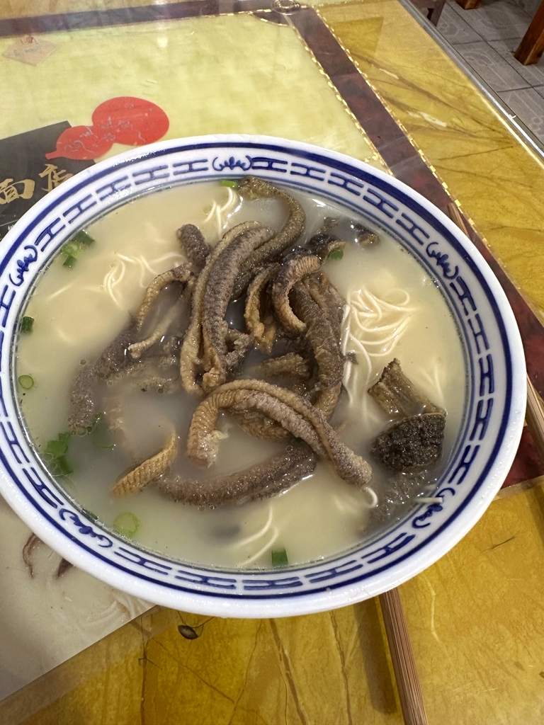 谢公阳鳝丝面