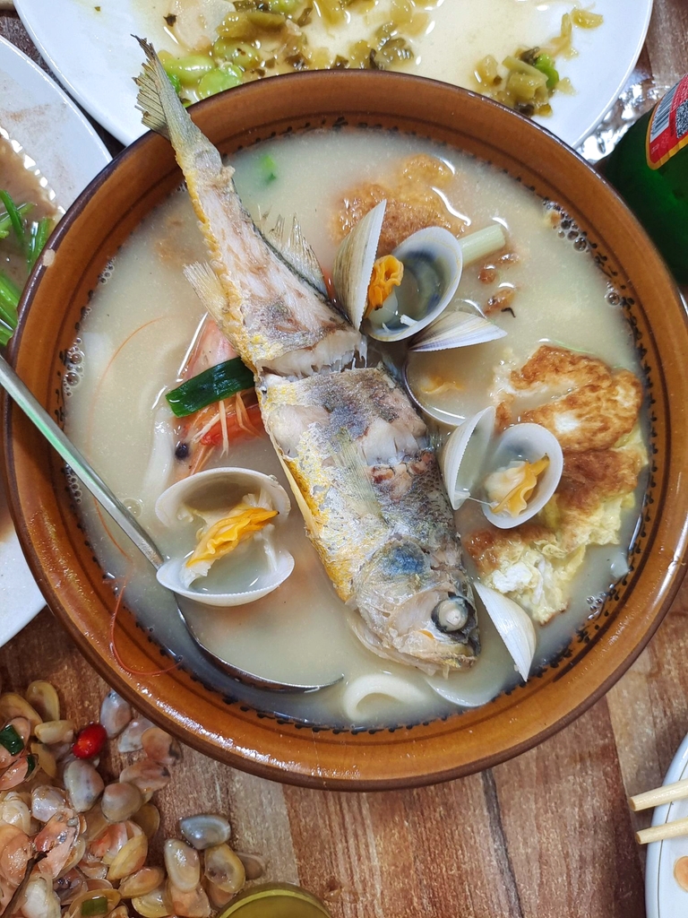 温州三鲜面