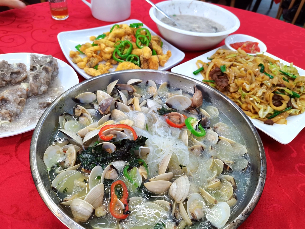 亿记西区咸猪骨粥