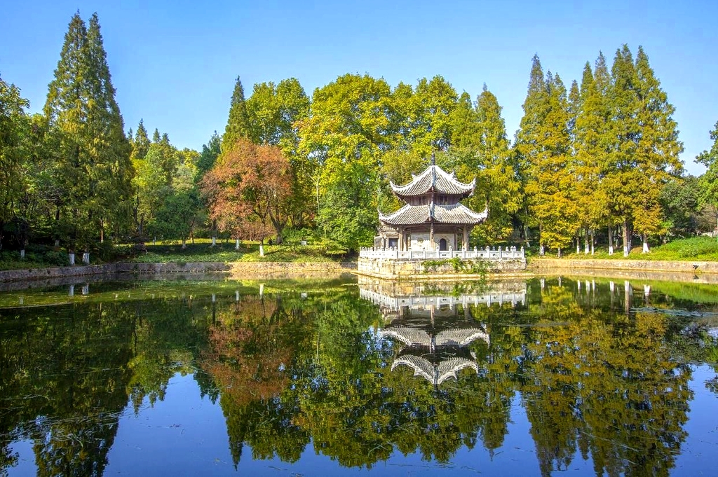 习家池