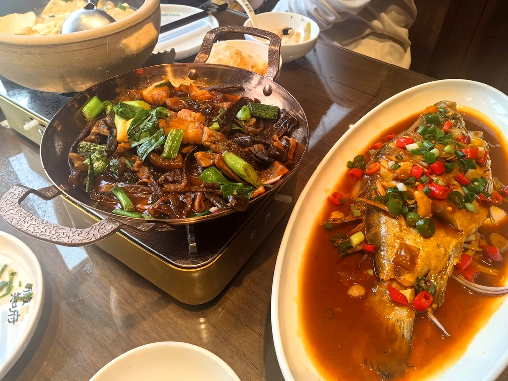 徽知府·中国徽菜名店(潜口店)