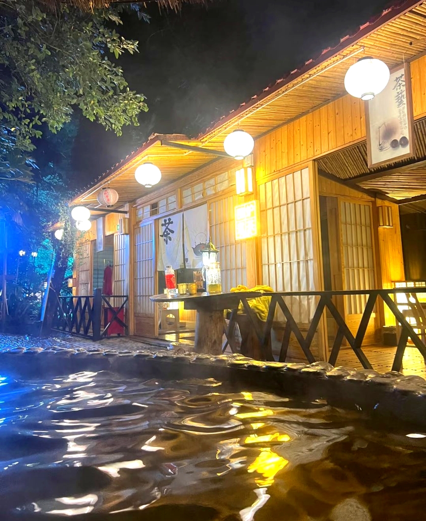 映月潭温泉