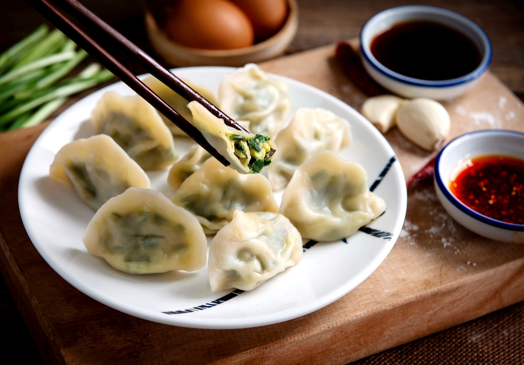 吃不够大蒸饺