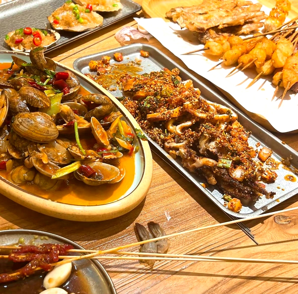 天天红串吧(正南凯旋城A区店)
